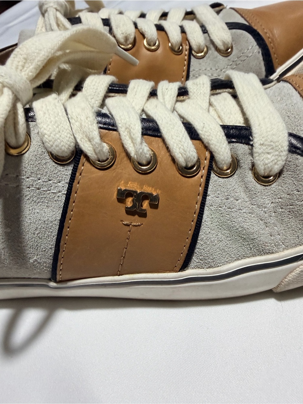 Tory Burch Tan Leather & Light Gray Suede Low-Top Sneakers with black Trim - Picture 3 of 10